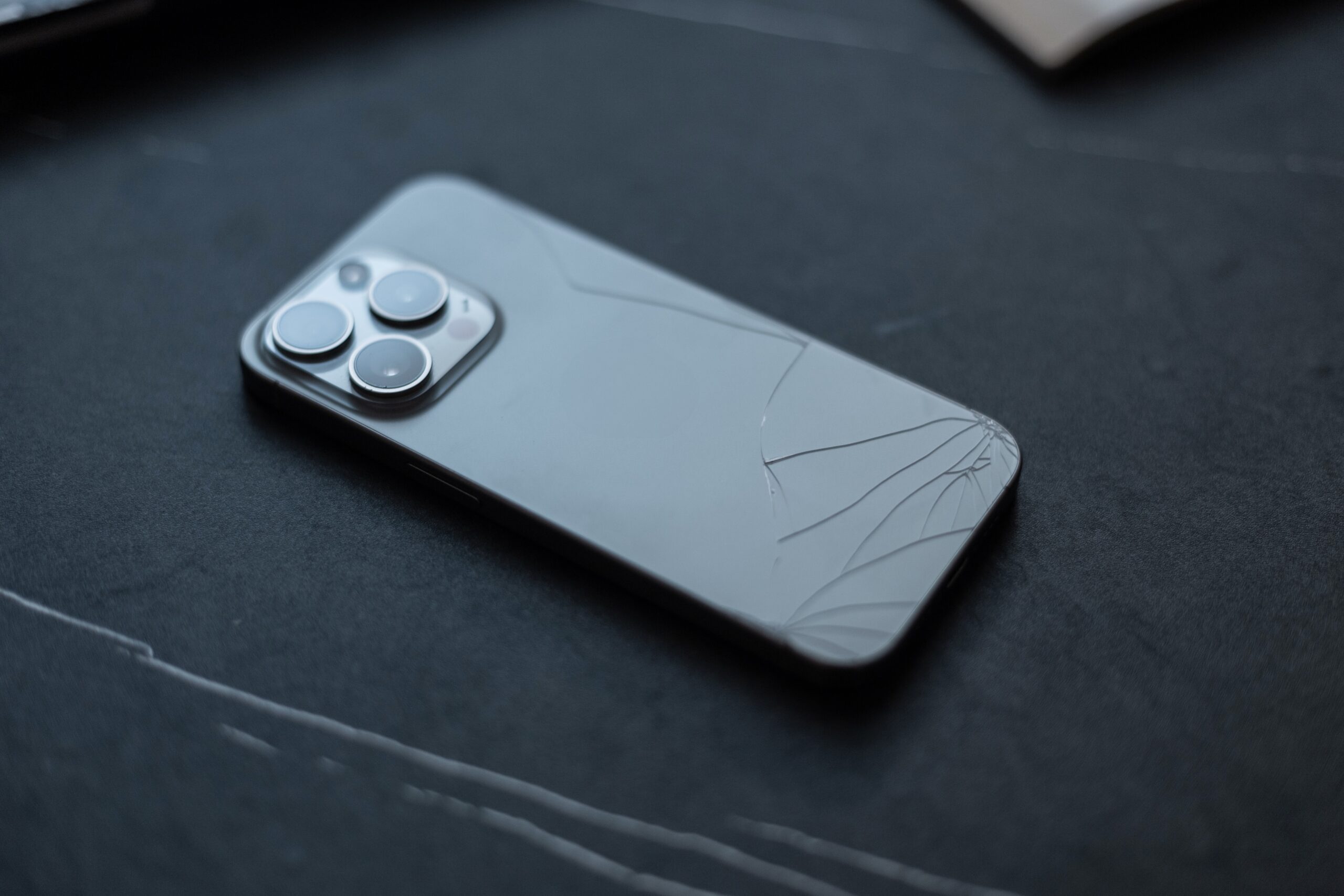 guida-alla-protezione-dello-smartphone-cover-vetri-assicurazione-full-protection